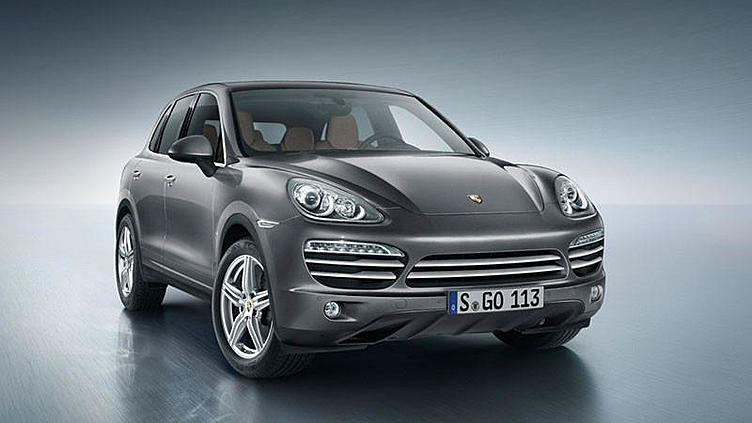 Кроссовер Porsche Cayenne получил «платиновую» спецверсию