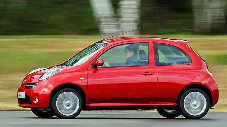 Nissan отзывает более 840 тысяч автомобилей по всему миру