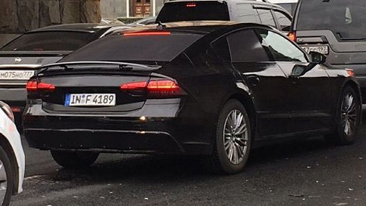 Новая Audi A7 замечена на тестах в Москве Новая Audi A7 замечена на тестах в Москве