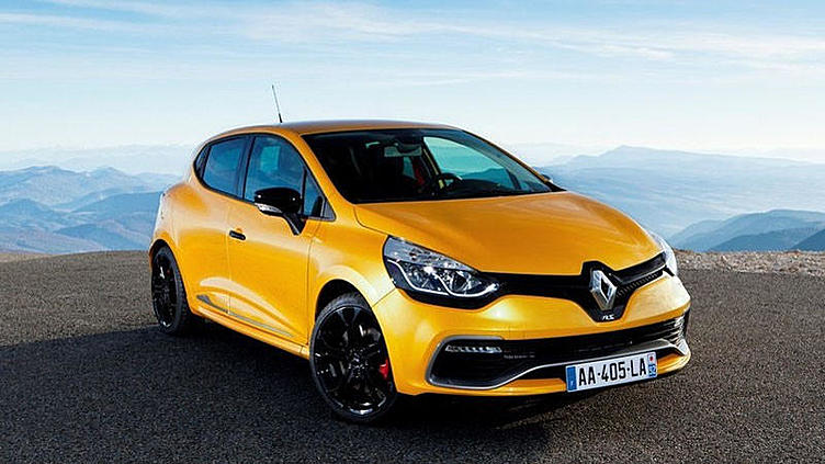 Самая мощная Renault Clio будет официально продаваться в России Самая мощная Renault Clio будет официально продаваться в России