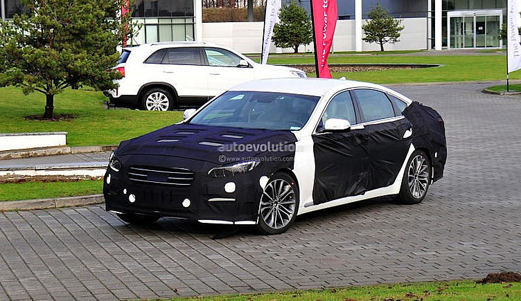 Фотошпионам попался новый Hyundai Genesis