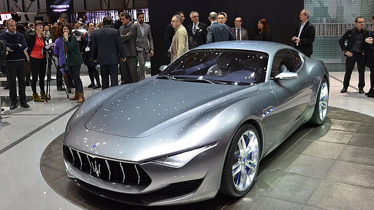 Maserati показала в Женеве конкурента Jaguar F-Type