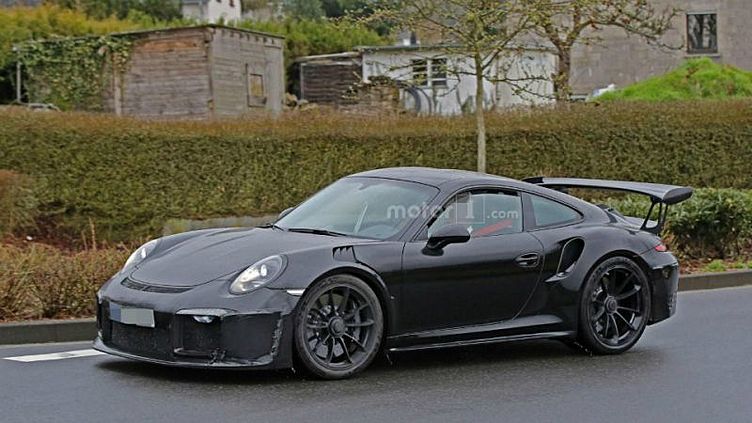 Компания Porsche вывела на тесты трековый 911-й Компания Porsche вывела на тесты трековый 911-й