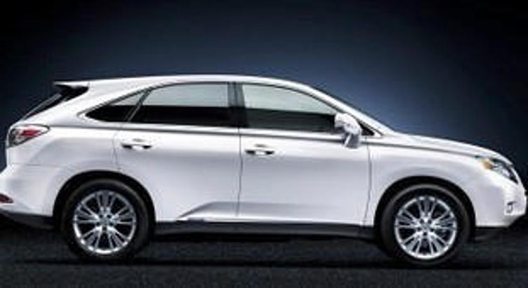В Lexus подумывают о семиместном кроссовере В Lexus подумывают о семиместном кроссовере