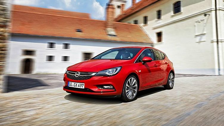 Opel Astra назвали лучшей машиной Европы