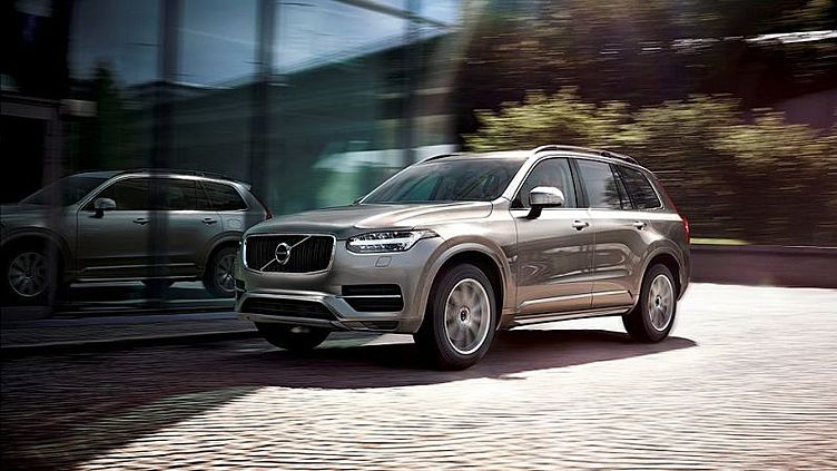 Volvo отзовет в России вседорожники XC90