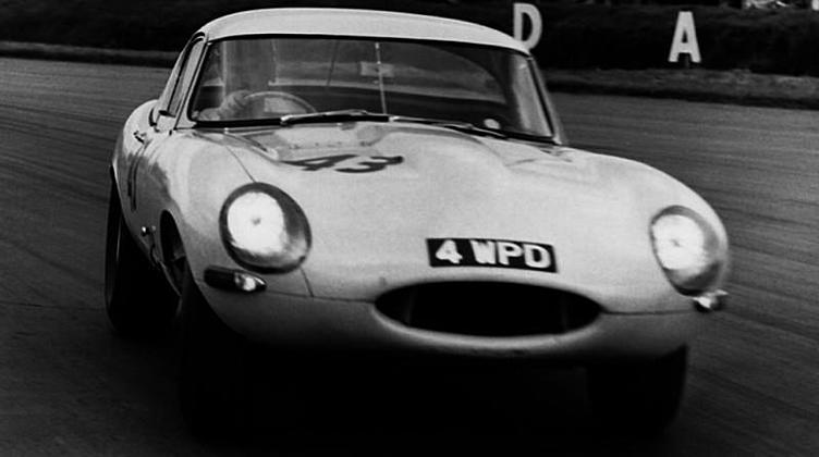 Jaguar возродит одно из самых знаменитых купе прошлого века Jaguar возродит одно из самых знаменитых купе прошлого века