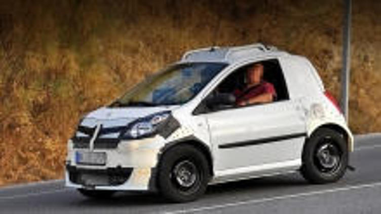 Renault-Nissan и Daimler начали обкатку общей модели Renault-Nissan и Daimler начали обкатку общей модели