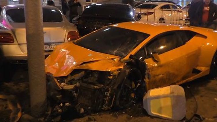 Самая дорогая авария произошла в центре Москвы Самая дорогая авария произошла в центре Москвы
