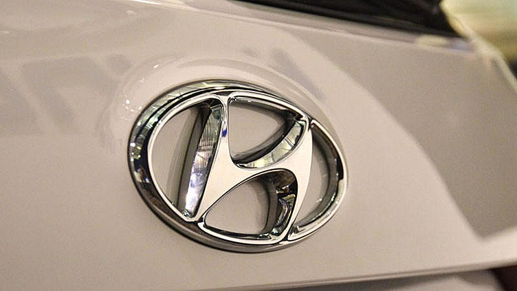 Hyundai снова отзывает свои автомобили Hyundai снова отзывает свои автомобили