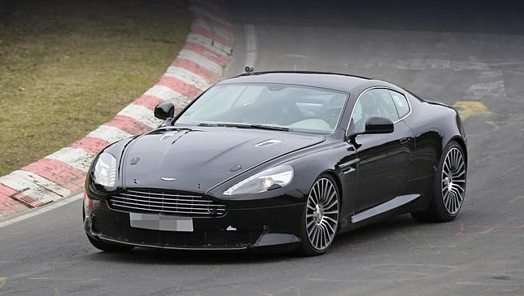 Замена купе Aston Martin DB9 появилась в старой оболочке