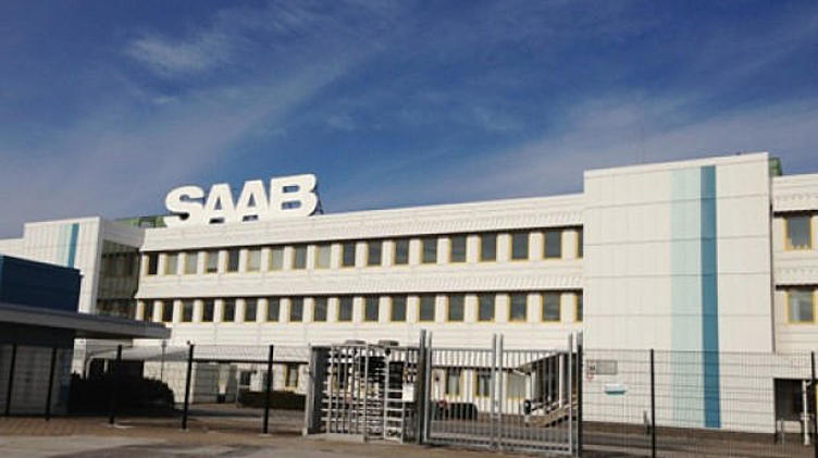 Saab остановил производство седанов 9-3 из-за долгов