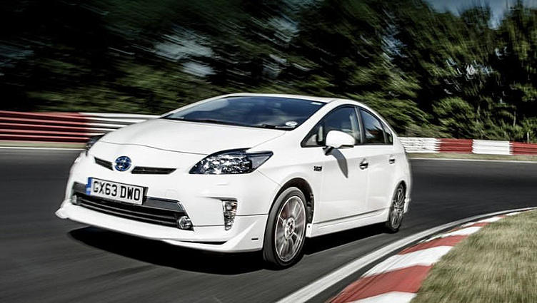 Стоковый гибрид Toyota Prius установил рекорд Нюрбургринга Стоковый гибрид Toyota Prius установил рекорд Нюрбургринга