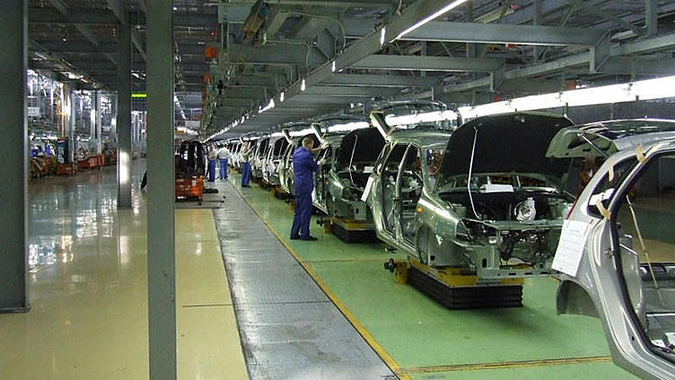 Российский автопром уходит на каникулы Российский автопром уходит на каникулы