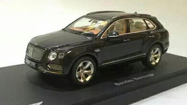 Внешность внедорожника Bentley рассекретили на игрушке