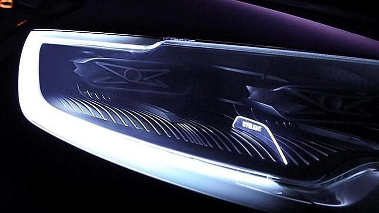 Renault напустила туману вокруг новых концепт-каров Renault напустила туману вокруг новых концепт-каров