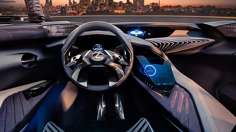 Интерьер нового концепт-кроссовера Lexus получит голографические элементы Интерьер нового концепт-кроссовера Lexus получит голографические элементы