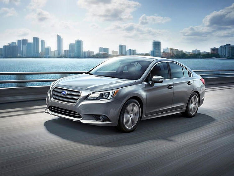 Новый Subaru Legacy: скучный дизайн компенсируют современными моторами