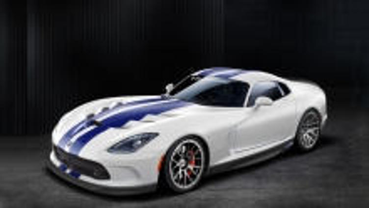 В ателье Hennessey добавили чертовщины купе Dodge Viper