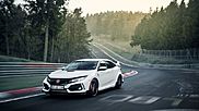 Honda Civic Type R вновь стал быстрейшим переднеприводником Нюрбургринга [Video]