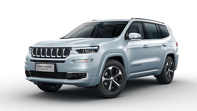 Теперь Jeep Commander можно заряжать от розетки Теперь Jeep Commander можно заряжать от розетки