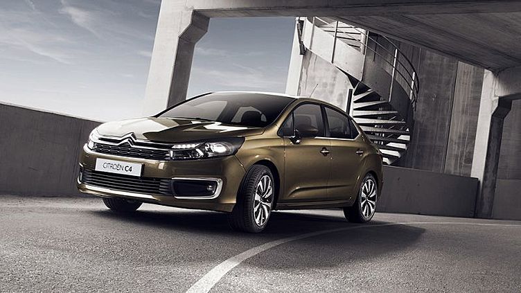 Российский Citroen C4 седан оснастили светодиодными фарами Российский Citroen C4 седан оснастили светодиодными фарами