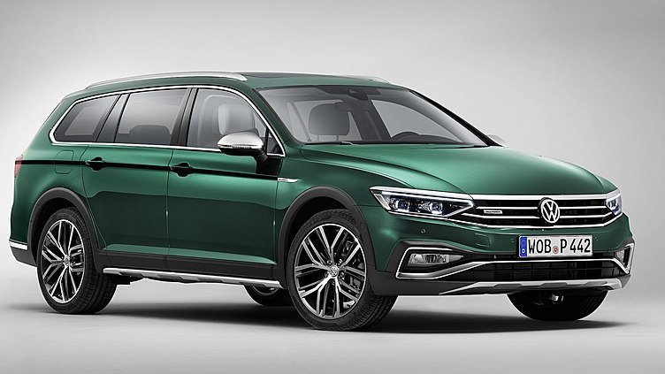 Объявлены рублевые цены на Volkswagen Passat Alltrack