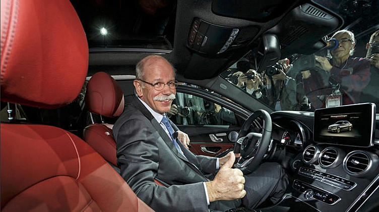 Боссам Mercedes-Benz не глянулось Бирюлево