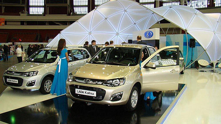 Люксовую Lada Kalina нового поколения оценили в 473 600 рублей Люксовую Lada Kalina нового поколения оценили в 473 600 рублей