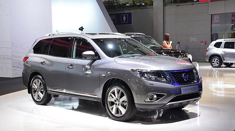 В Петербурге стартовало производство гибридного Nissan Pathfinder