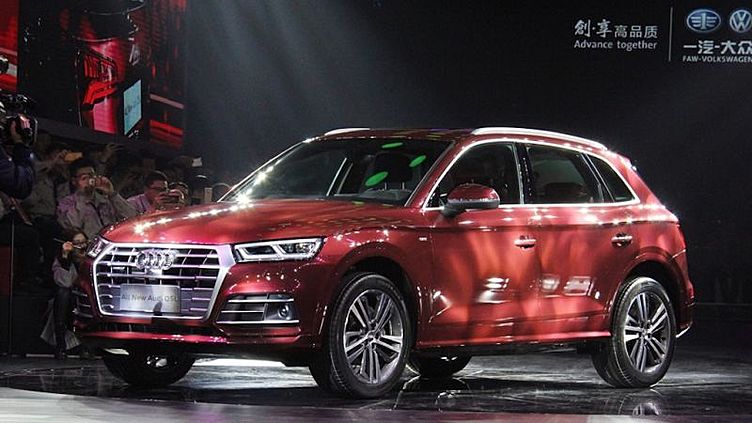 Audi сделала удлиненный Q5 с колесной базой A6 Audi сделала удлиненный Q5 с колесной базой A6