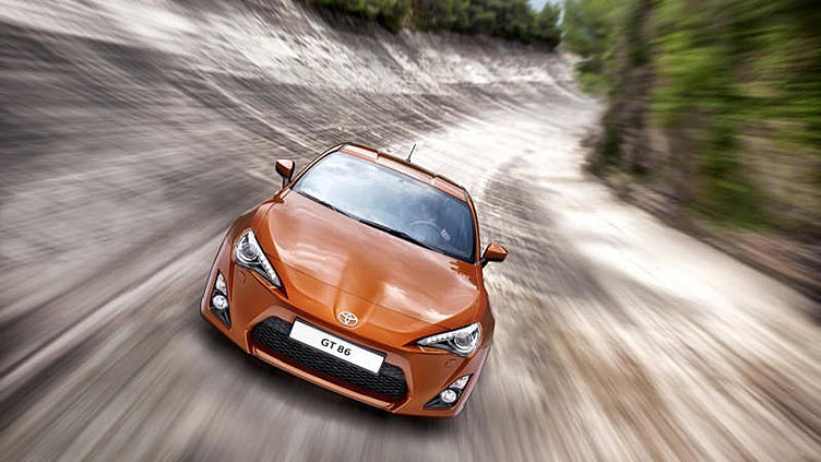 Кабриолет Toyota GT 86 могут показать на весенней выставке в Женеве