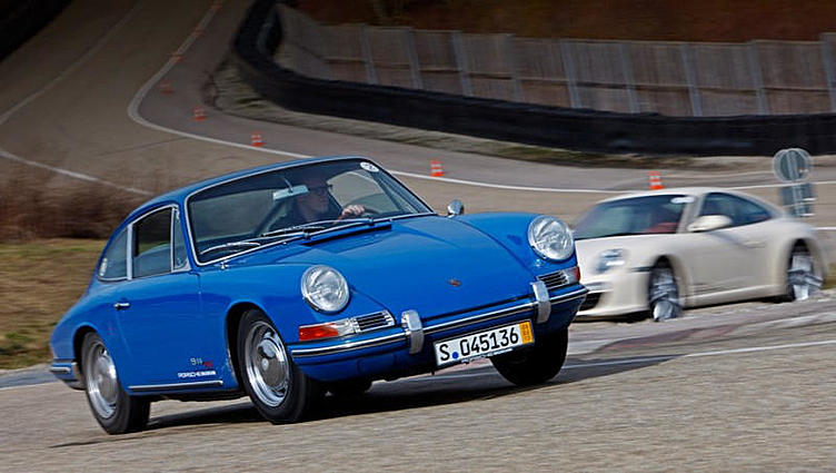 Отмечаем 50-летие Porsche 911 на 30 кадрах в секунду Отмечаем 50-летие Porsche 911 на 30 кадрах в секунду