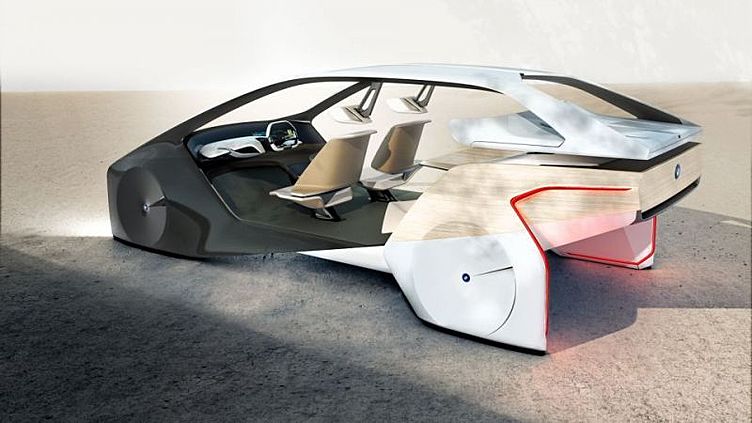 BMW представила автомобильный интерьер будущего BMW представила автомобильный интерьер будущего
