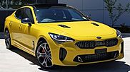 С желтых Kia Stinger может слезть краска