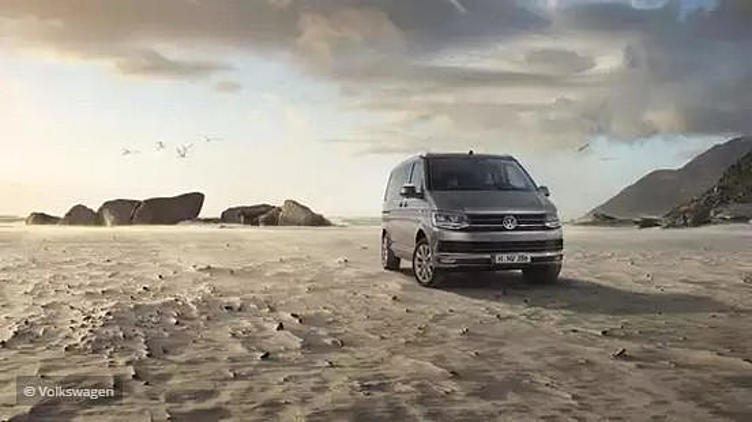 Микроавтобус Volkswagen получил версию для солнечного побережья Микроавтобус Volkswagen получил версию для солнечного побережья