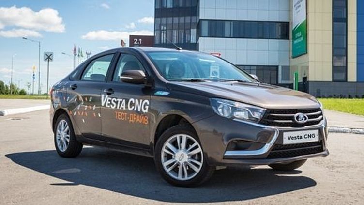 Метановая Lada Vesta CNG уехала на испытания в московское такси Метановая Lada Vesta CNG уехала на испытания в московское такси