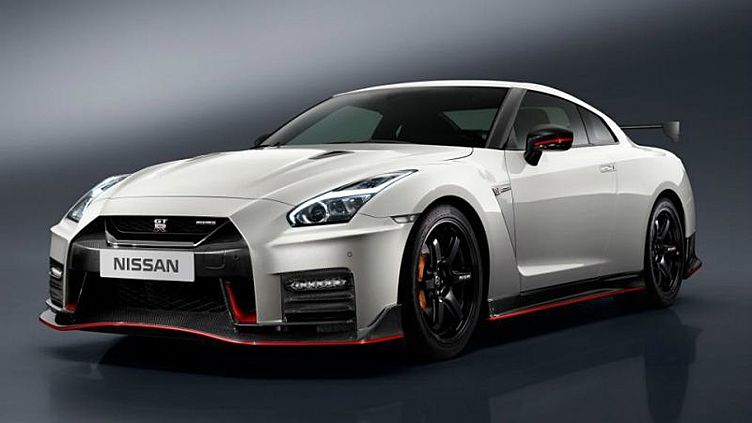 Обновленному суперкару Nissan GT-R добавили Nismo-версию Обновленному суперкару Nissan GT-R добавили Nismo-версию