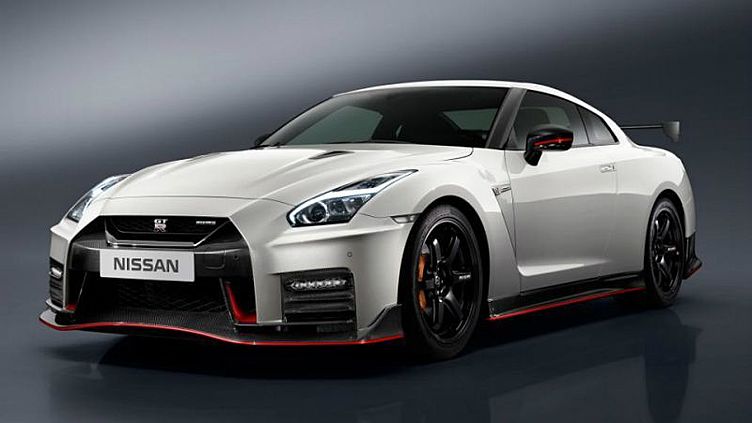 Обновленному суперкару Nissan GT-R добавили Nismo-версию