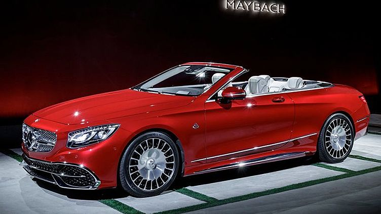 «Мерседес» назвал дату появления кабриолета Maybach в России