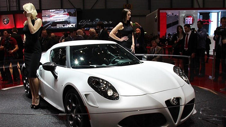 Долгожданная серийная Alfa Romeo 4C предстала перед публикой в Женеве