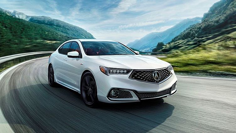 Acura добавила седану TLX «спортивную» версию для молодежи