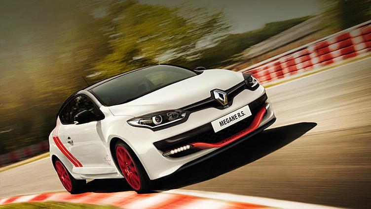 Хот-хэтч Renault Megane RS Trophy побил рекорд Нордшляйфе Хот-хэтч Renault Megane RS Trophy побил рекорд Нордшляйфе