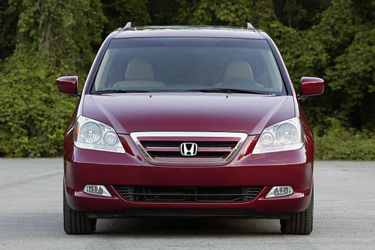 Honda отзывает почти 400 тысяч минивэнов Odyssey Honda отзывает почти 400 тысяч минивэнов Odyssey