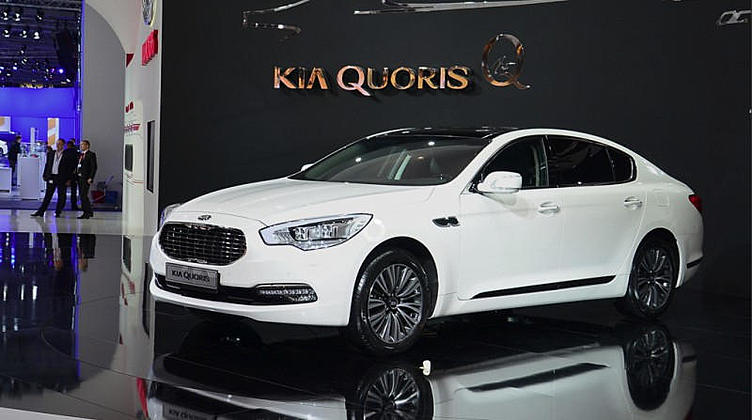 Kia начала продажи обновленного Quoris в день премьеры Kia начала продажи обновленного Quoris в день премьеры