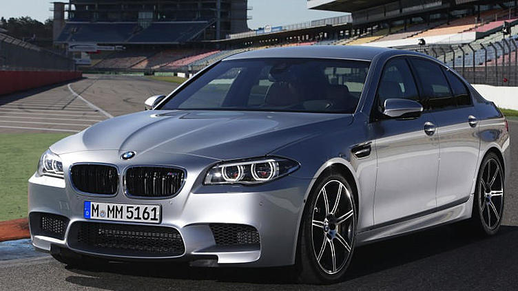 Обновленный BMW M5 появится в России в сентябре