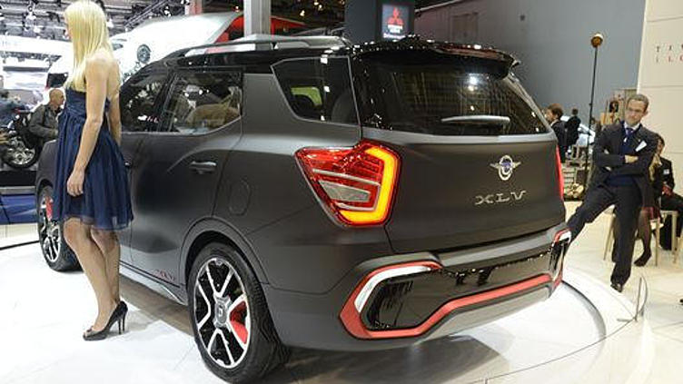 SsangYong показал семиместную версию кроссовера Tivoli SsangYong показал семиместную версию кроссовера Tivoli