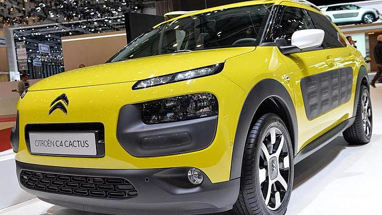 Citroen показал в Женеве новую модель с подушками внутри и снаружи