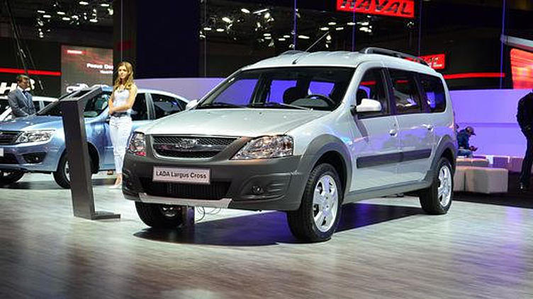 Россияне резко полюбили Lada Largus Cross