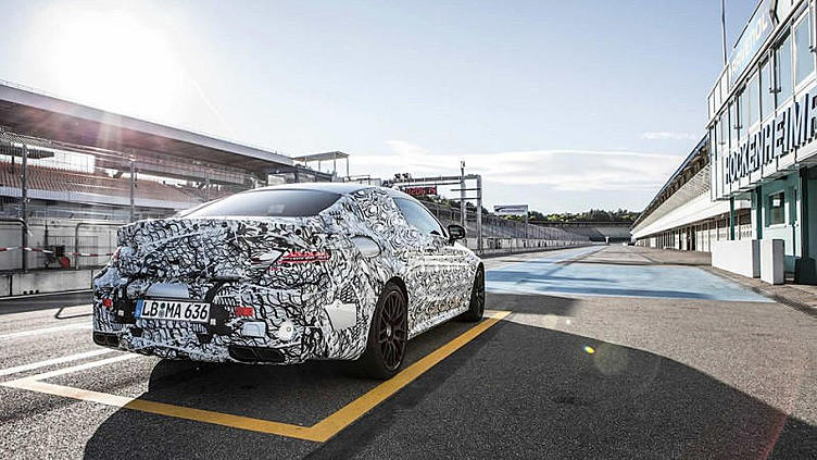 Мерседес показал новый снимок «заряженного» купе C-Class Мерседес показал новый снимок «заряженного» купе C-Class